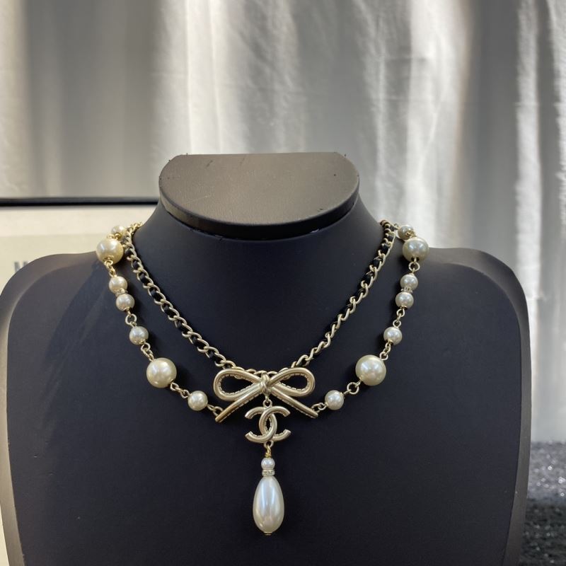 Chanel Necklaces - Click Image to Close